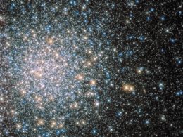 Close-up of the stars at the center of a globular cluster
