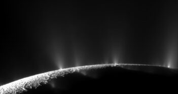 photograph of water ice plumes on Enceladus