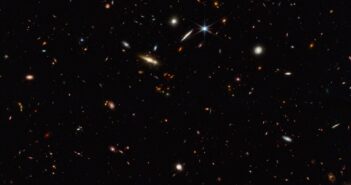 JWST image of a field of distant galaxies