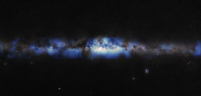 An image of the milky way oriented horizontally, with overlaid blue blobs along the plane corresponding to areas of large neutrino emission.