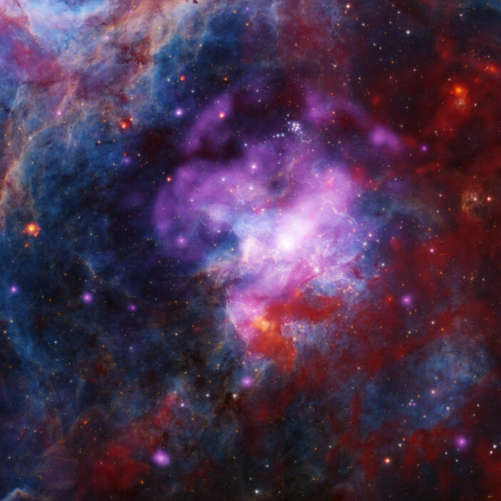 photo of the supernova remnant 30 Doradus B with a pulsar