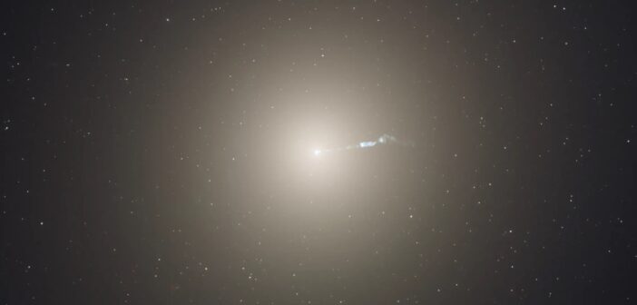 Hubble image of the galaxy Messier 87