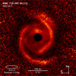 spiral in the disk of MWC 758