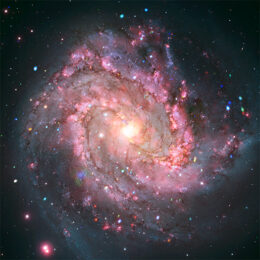 Image of galaxy M83 in X-ray and optical light.