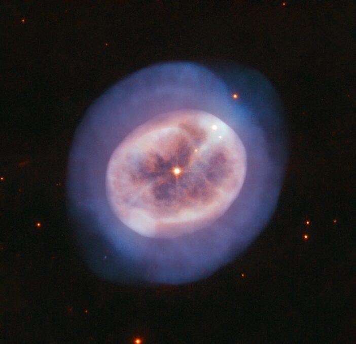 planetary nebula NGC 2022